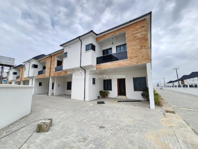 4 Bedrooms Terrace Houses at Orchid Rd, Lekki